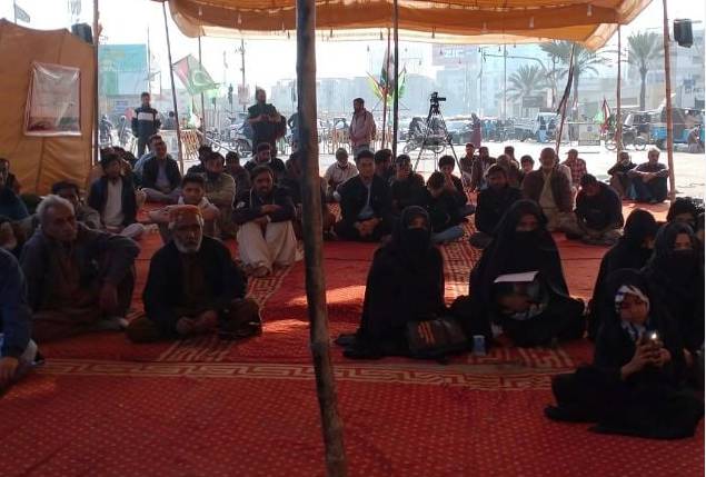 Sit-ins against Kurram violence underway at 13 Karachi spots 