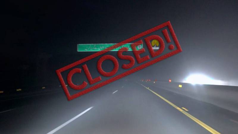 Motorway M5 closed due to fog