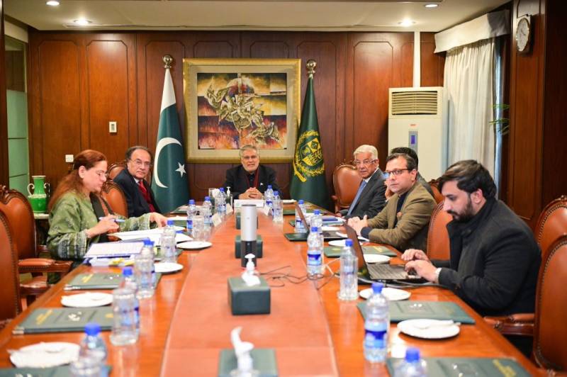 Ishaq Dar reviews progress on outsourcing of airports