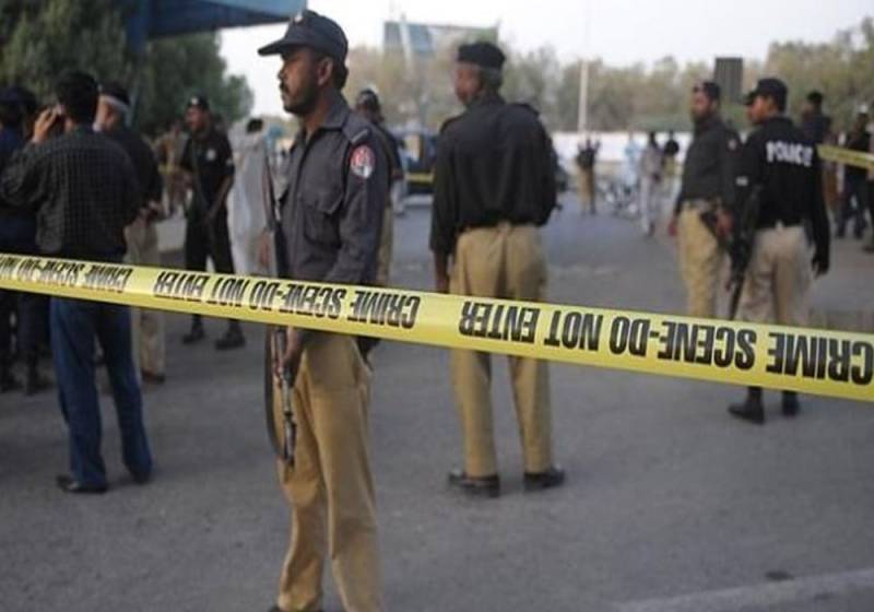 Two martyred as terrorists attack checkpost in DI Khan 