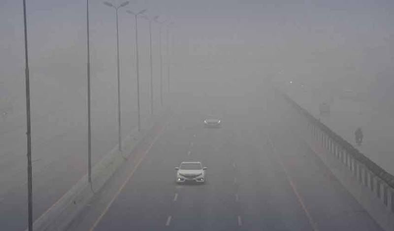 M4 and M5 motorways closed for traffic due to fog 