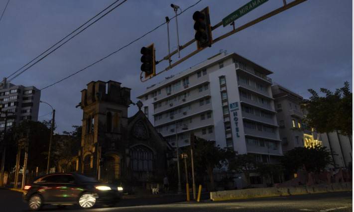 Island-wide blackout hits Puerto Rico on New Year's Eve