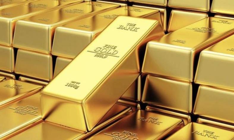 Gold prices surge in Pakistan by 2200 per tola 