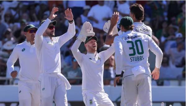 Pakistan in trouble after Rickelton leads South African run feast