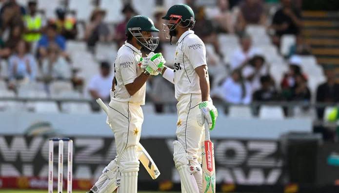 Shan Masood and Babar Azam lead Pakistan fightback with record partnership