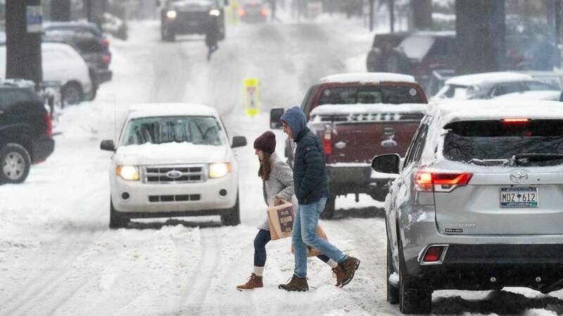 Eastern US hunkers down in major winter storm