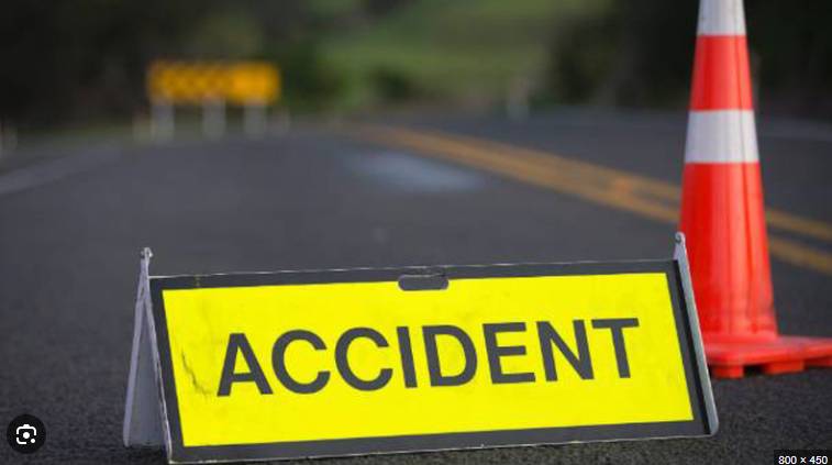 Six die after bus overturns in Kot Addu