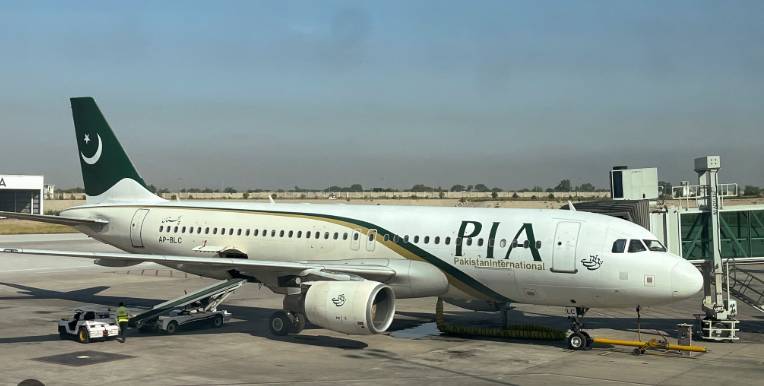 PIA set to resume Paris flight on January 10 after 4-year ban