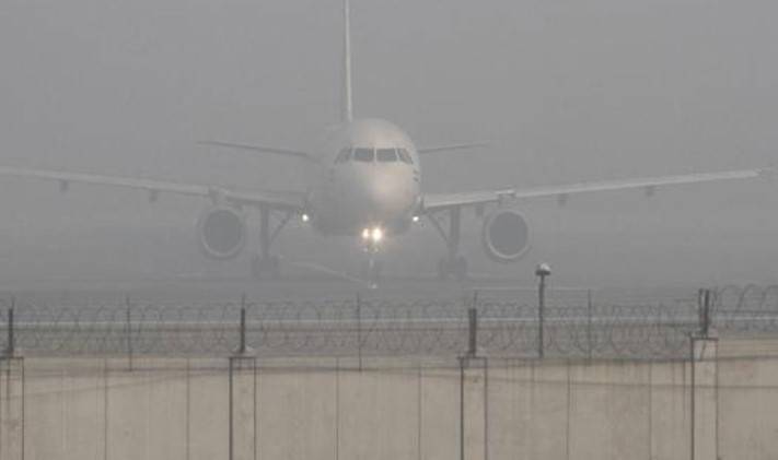 Flights diverted as thick fog closes Lahore Airport