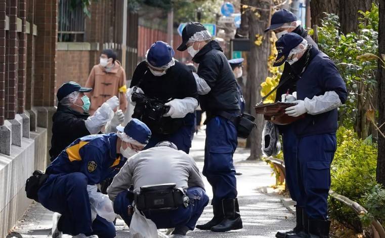 Female hammer attacker wounds 8 at Japanese university 