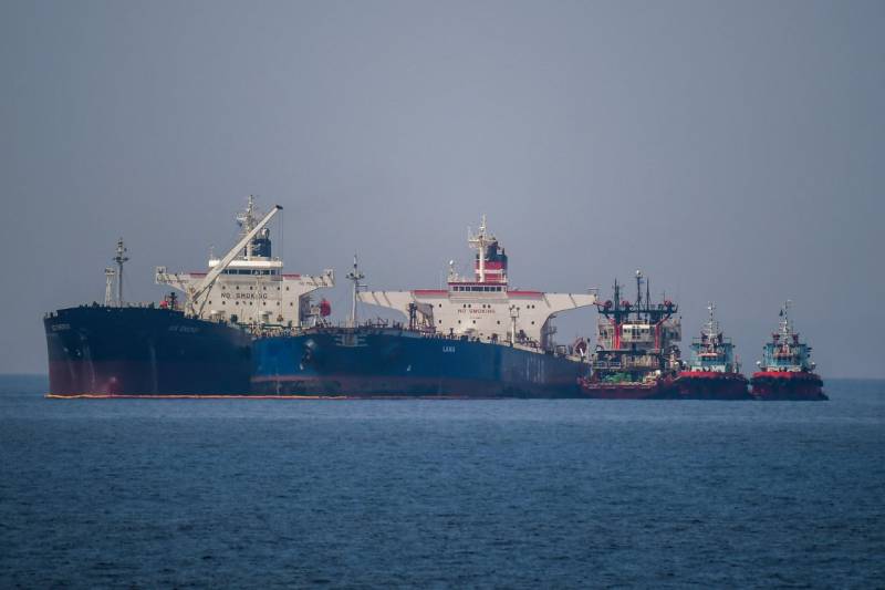 Germany battles to secure stricken 'Russian shadow fleet' oil tanker