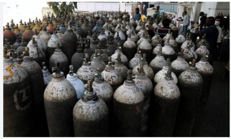 OGRA impounds containers loaded with contaminated LPG cylinders