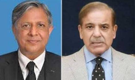 Azam Tarar meets PM Shehbaz to discuss security and legal affairs