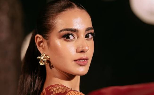 Iqra Aziz shares self-love journey 