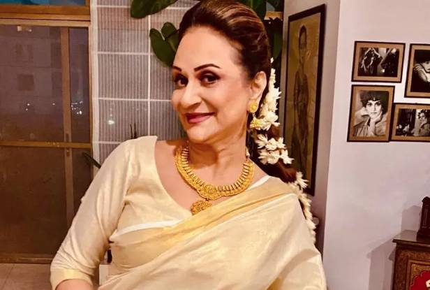 Bushra Ansari’s latest reels get criticism