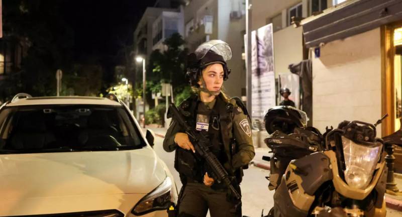 Israel police say several injured in Tel Aviv shooting