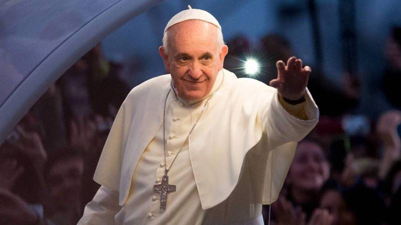 Pope calls for Gaza ceasefire to be 'immediately respected'