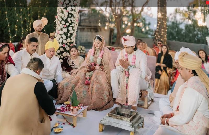 Indian Olympian star Neeraj Chopra ties the knot with Himani