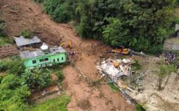 16 dead, 5 missing in Indonesia landslide