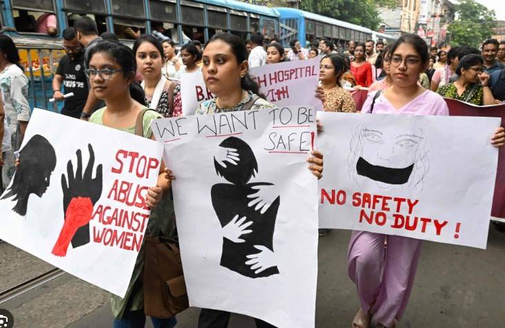 Five in India sentenced to death for gang rape and murder