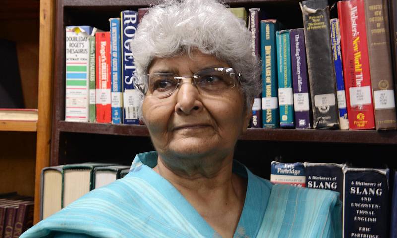 Sayeda Feminist scholar and historian Dr Arfa Sayeda Zehra passes away | 24NewsHD
